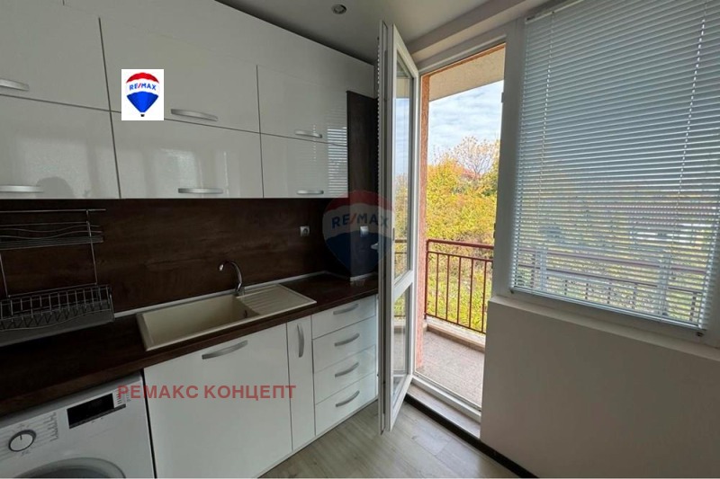 Дава под наем 3-СТАЕН, гр. Шумен, Пазара, снимка 2 - Апартаменти - 53508433