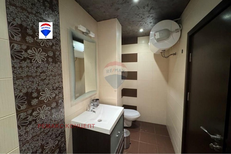 Дава под наем 3-СТАЕН, гр. Шумен, Пазара, снимка 12 - Апартаменти - 53508433