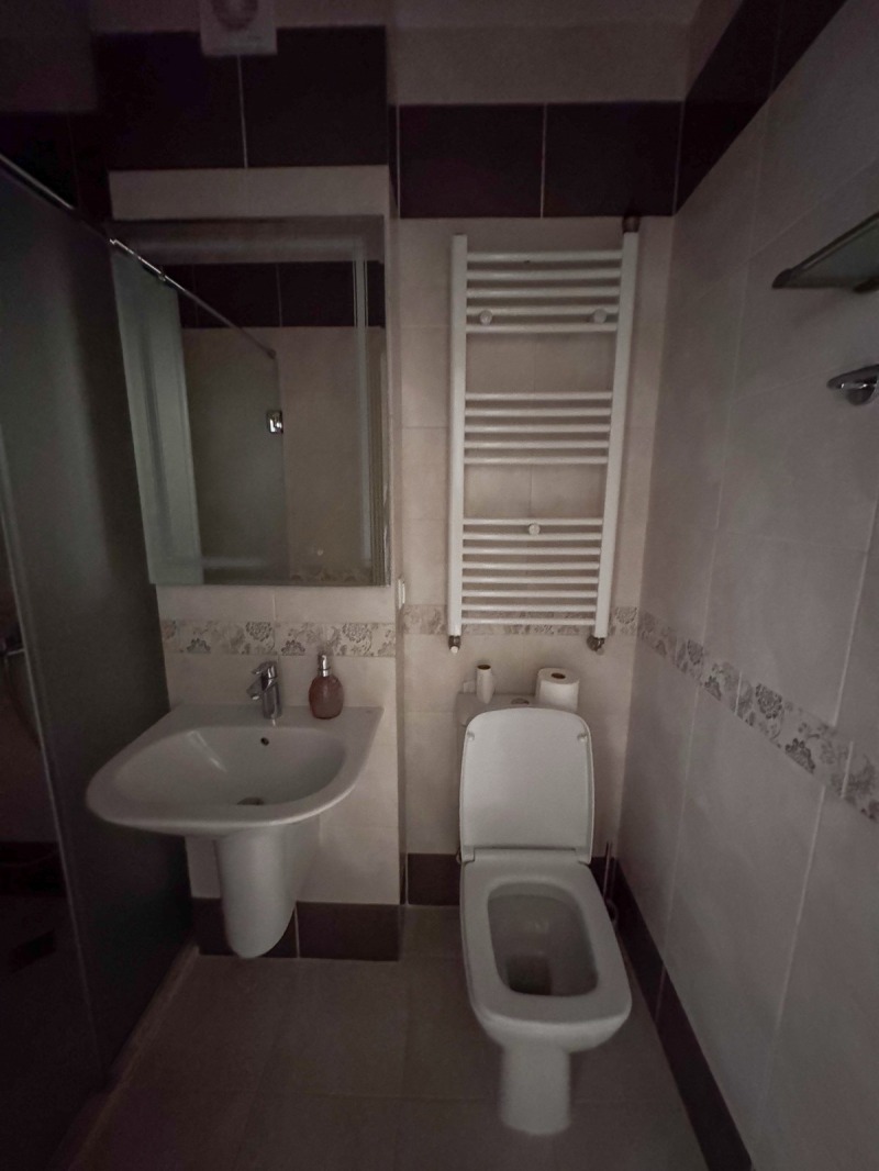 Дава под наем КЪЩА, гр. Бургас, Сарафово, снимка 14 - Къщи - 53097329