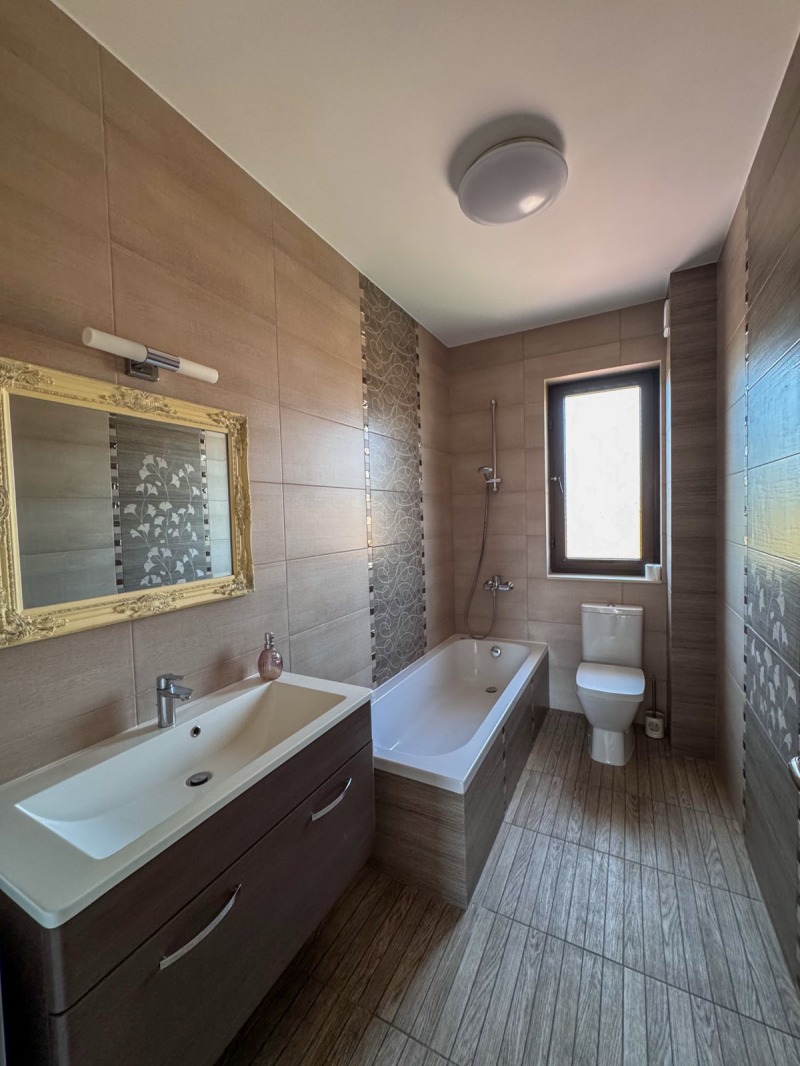 Дава под наем КЪЩА, гр. Бургас, Сарафово, снимка 10 - Къщи - 53097329