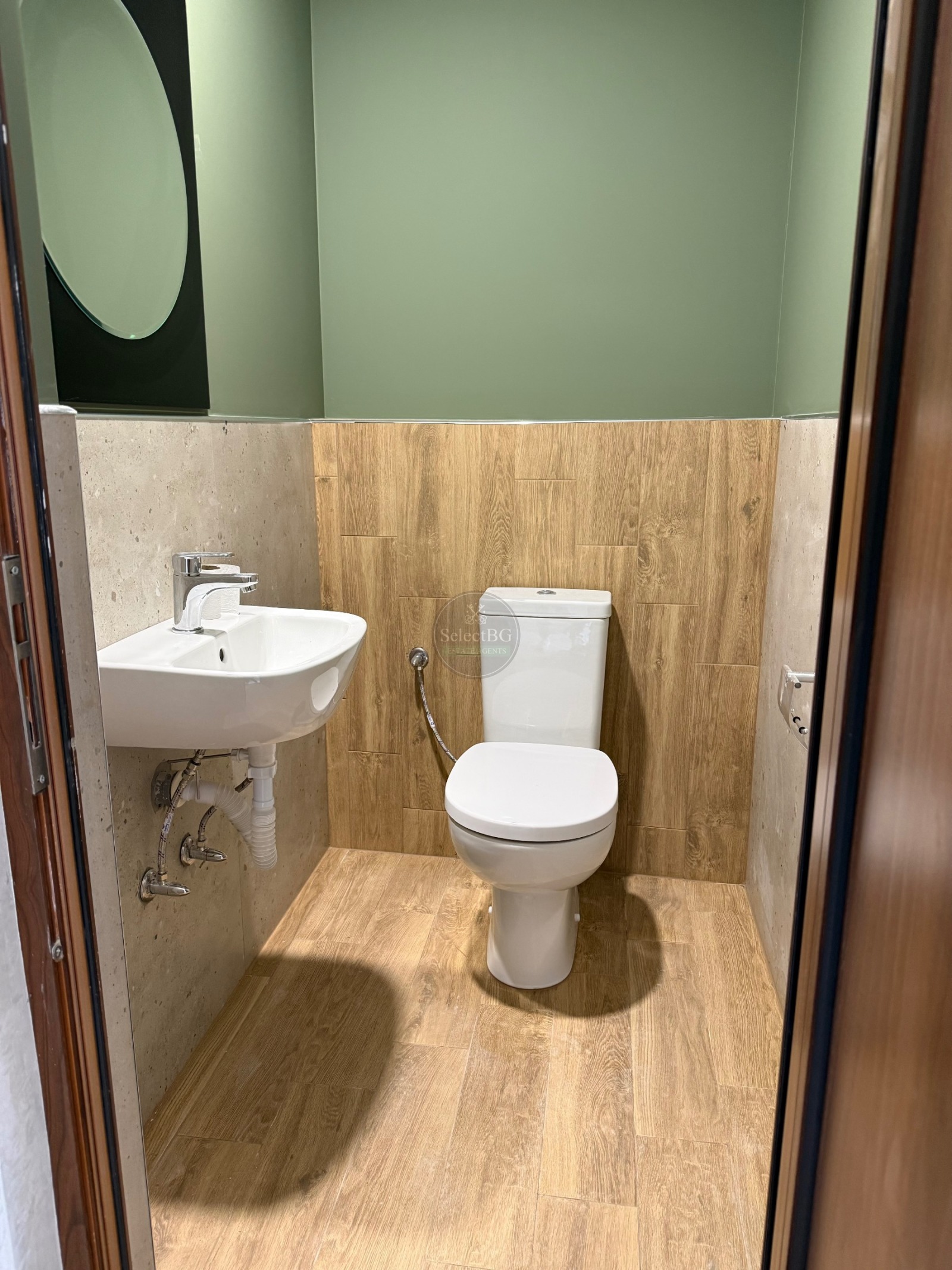 Дава под наем ОФИС, гр. Велико Търново, Център, снимка 4 - Офиси - 53874142