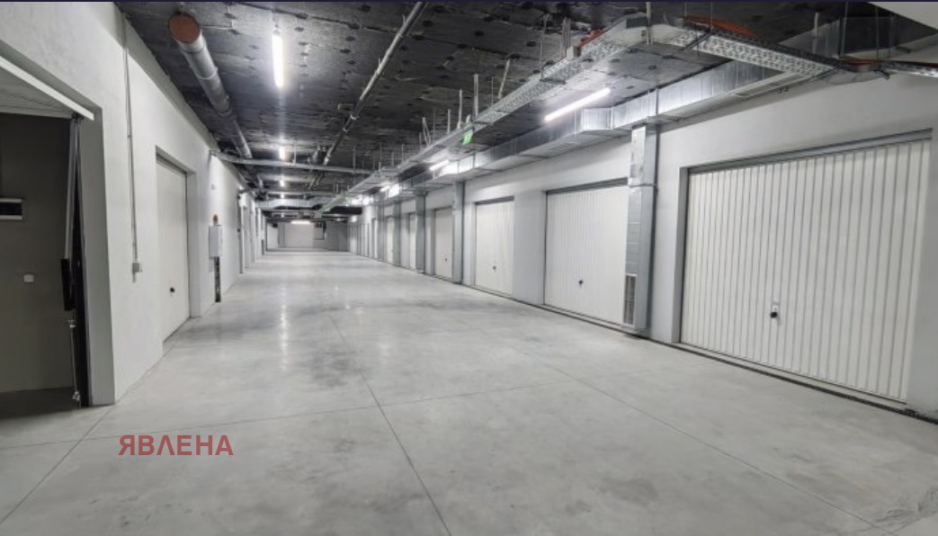 Дава под наем ГАРАЖ, ПАРКОМЯСТО, гр. София, Кръстова вада