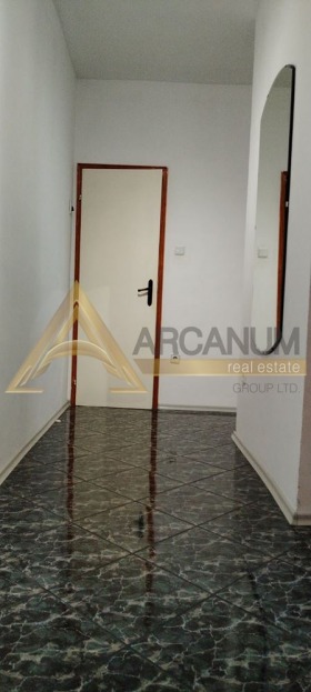 ���� ��� ���� 3-����� | Imot.bg � ����� ������ 12