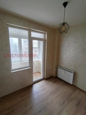 ���� ��� ���� 3-����� | Imot.bg � ����� ������ 8