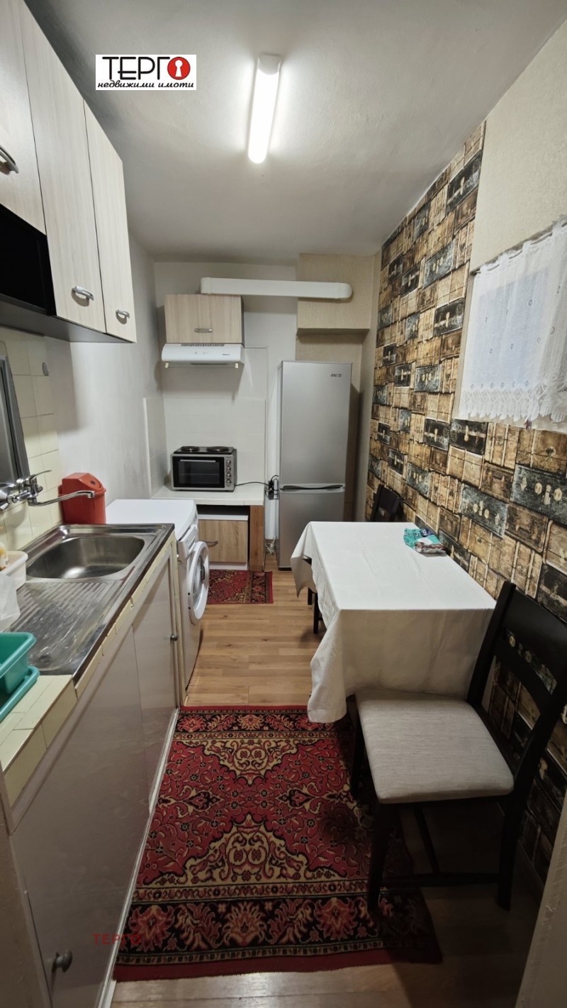 Te huur  1 slaapkamer Ruse , Tsentralen koop. pazar , 60 m² | 15205408