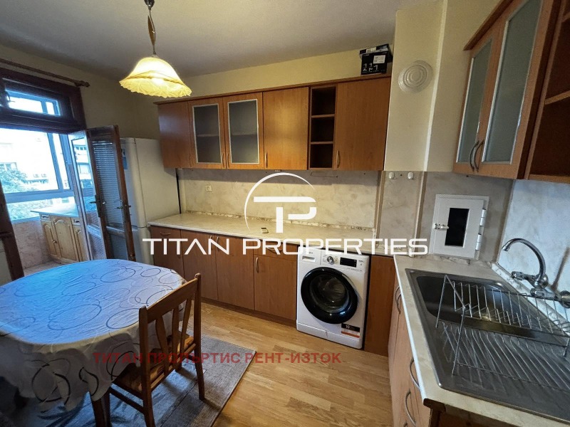 Zu vermieten  1 Schlafzimmer Burgas , Lazur , 65 qm | 21655469 - Bild [6]