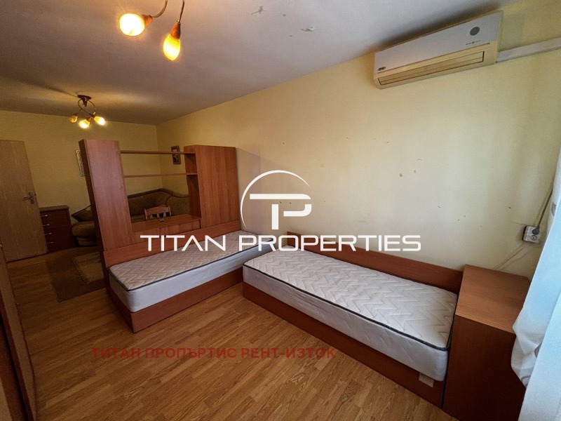 Zu vermieten  1 Schlafzimmer Burgas , Lazur , 65 qm | 21655469 - Bild [3]