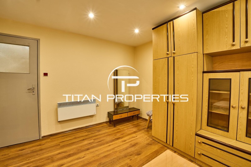 De inchiriat  2 dormitoare Plovdiv , Țentâr , 70 mp | 29511483 - imagine [8]