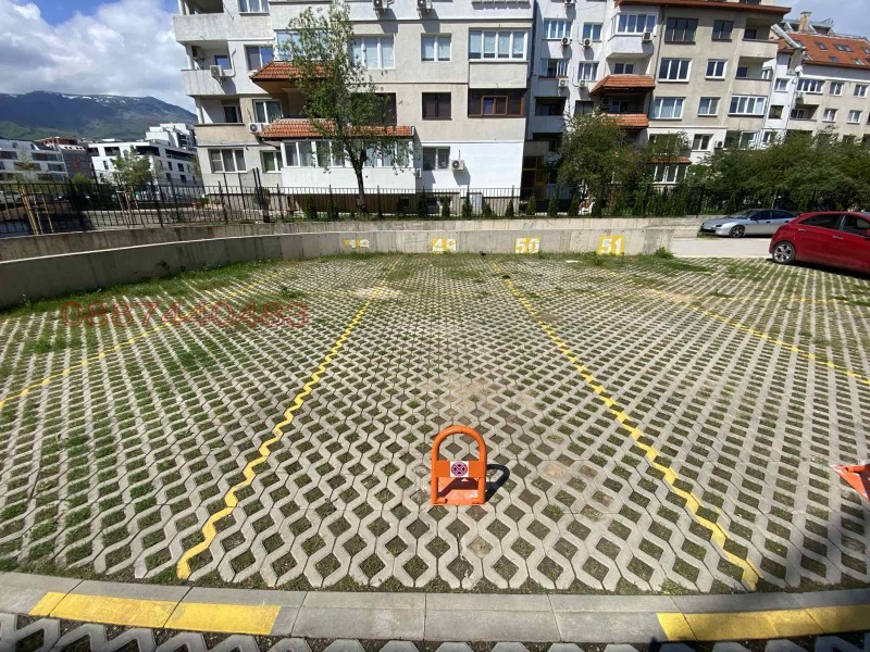 Дава под наем ГАРАЖ, ПАРКОМЯСТО, гр. София, Малинова долина, снимка 5 - Гаражи и паркоместа - 53482669