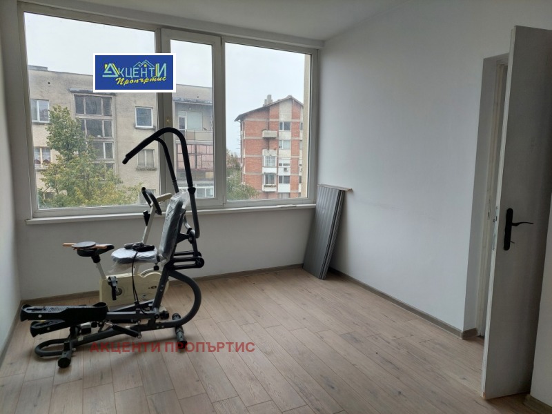 Дава под Наем ОФИС в град Велико Търново, Център - 15 кв.м / 60 € » 117.35 лв., АКЦЕНТИ ПРОПЪРТИС
