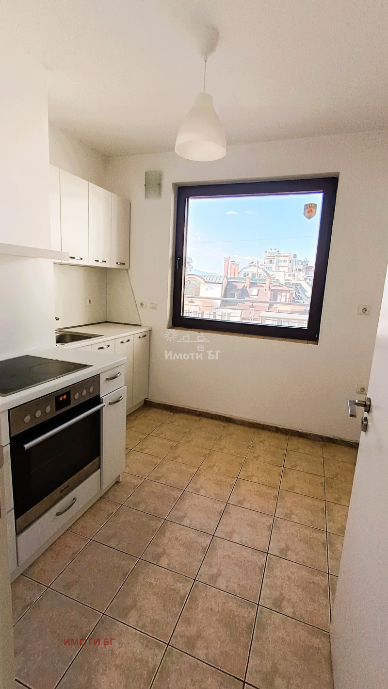 De inchiriat  Birou Sofia , Lozeneț , 146 mp | 38060195 - imagine [11]