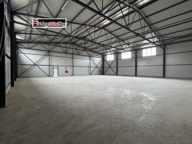 Дава под наем СКЛАД, гр. Варна, с. Тополи, снимка 3 - Складове - 53228220