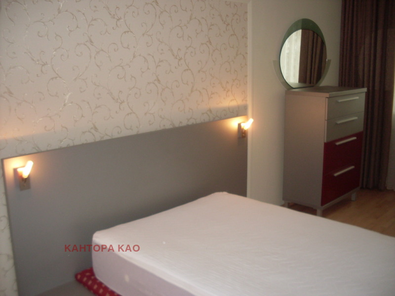 Zu vermieten  2 Schlafzimmer Sofia , Borowo , 100 qm | 17741640 - Bild [7]