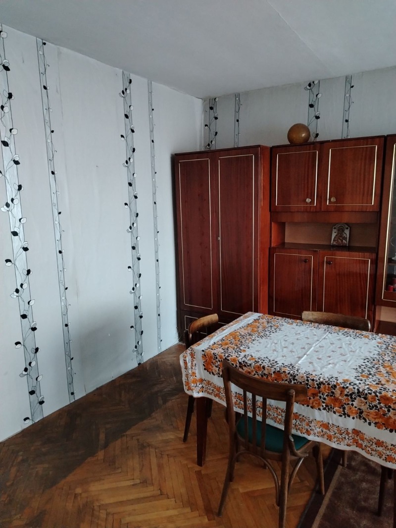 Vuokrattavana  1 makuuhuone Veliko Tarnovo , Buzludža , 49 neliömetriä | 91610832