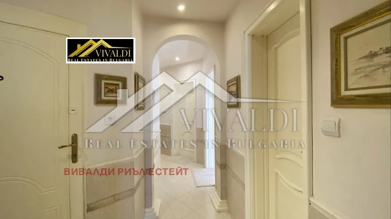 Дава под наем 3-СТАЕН, гр. Варна, Център, снимка 3 - Апартаменти - 52617964