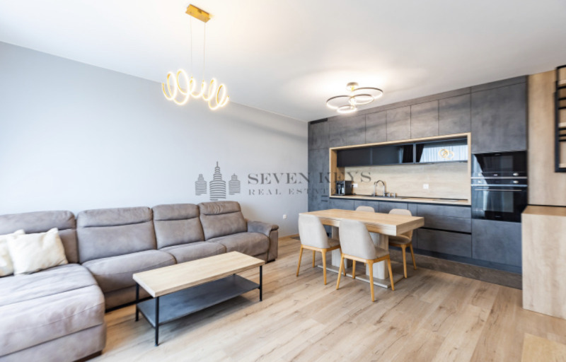 Дава под наем 3-СТАЕН, гр. Варна, Цветен квартал, снимка 2 - Апартаменти - 52747865