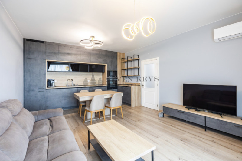 Дава под наем 3-СТАЕН, гр. Варна, Цветен квартал