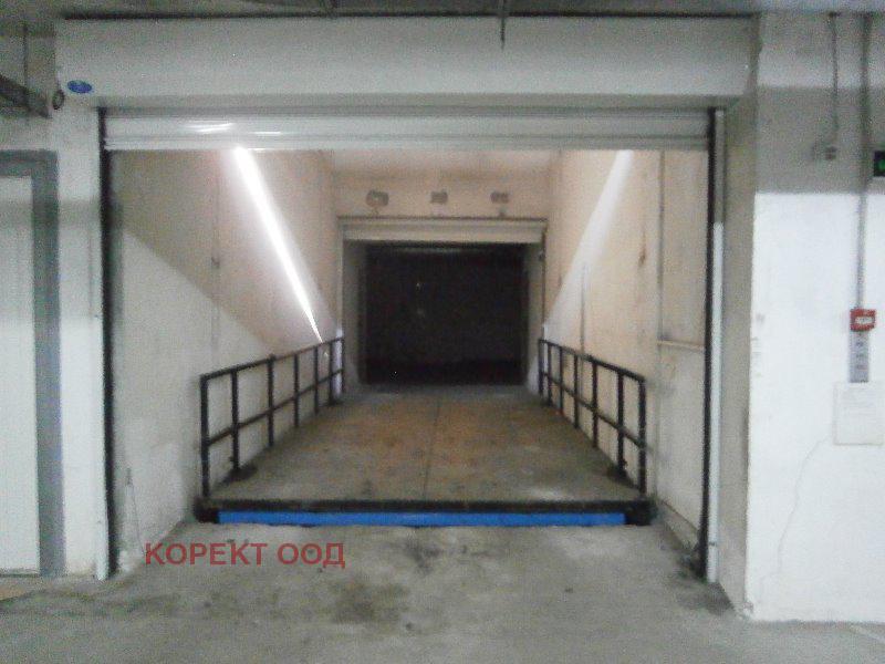 Vuokrattavana  Parkkipaikka Sofia , Zona B-19 , 25 neliömetriä | 52156838 - kuva [3]