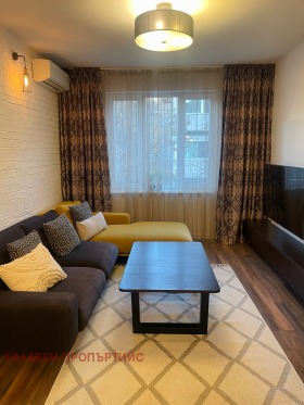 ����� ���� ��� ���� 3-�����,���� �����, �������>