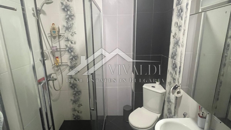 Do wynajęcia  2 sypialnie Warna , k.k. Sw.Sw. Konstantin i Elena , 100 mkw | 22374176 - obraz [8]