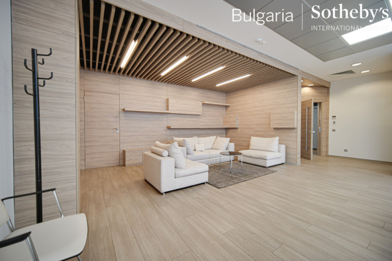 A louer  Bureau Sofia , Lozenets , 400 m² | 79922353