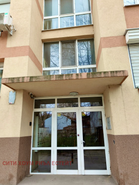 3+ chambres Tsentar, Plovdiv