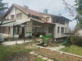 Dům Simeonovo, Sofia 1