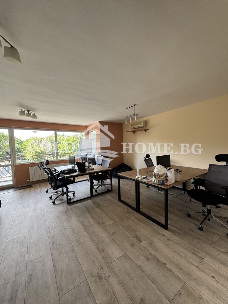 В оренду  Офіс Пловдив , Център , 110 кв.м | 33619087