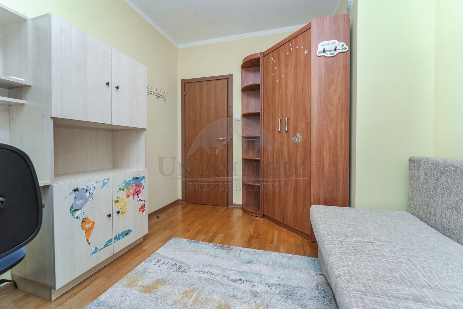 Дава под наем 3-СТАЕН, гр. София, Лозенец, снимка 10 - Апартаменти - 54718790