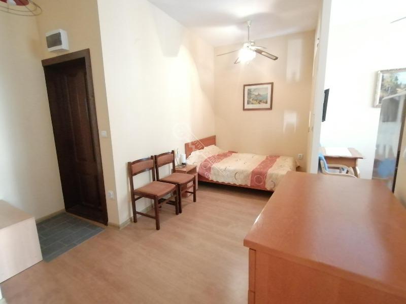 Издаје се  1 спаваћа соба Велико Тарново , Центар , 50 м2 | 81159362 - слика [4]