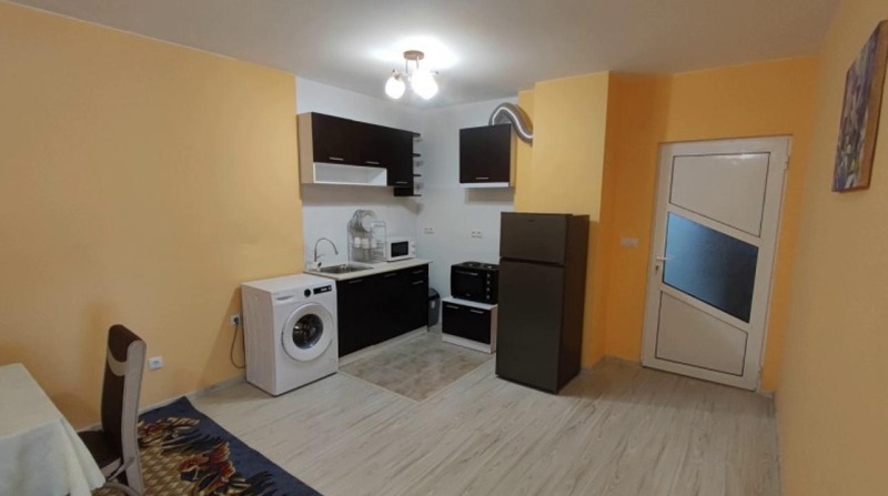 Para alugar  1 quarto Plovdiv , Mladejki Halm , 65 m² | 52566946 - imagem [2]