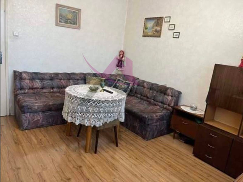 Дава под наем 4-СТАЕН, гр. Варна, Цветен квартал, снимка 2 - Апартаменти - 52798235