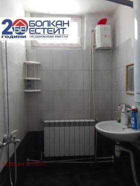 ���� ��� ���� 3-����� | Imot.bg � ����� ������ 8