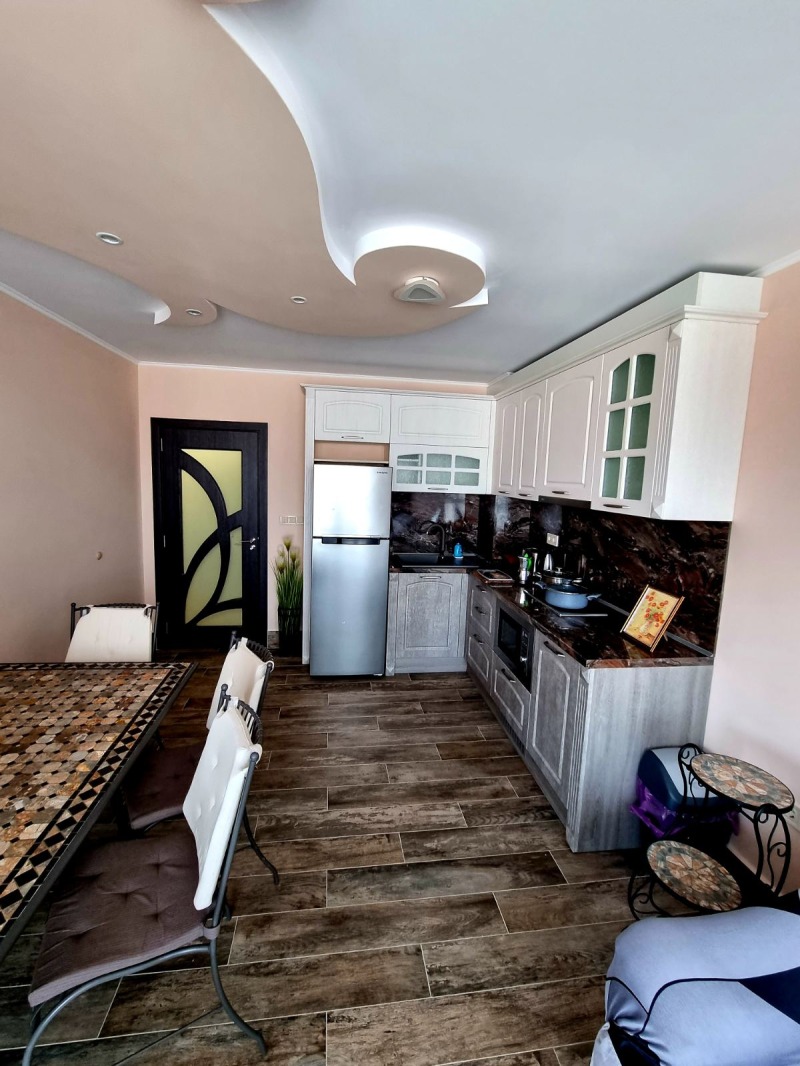 Дава под наем  2-стаен град Бургас , Сарафово , 65 кв.м | 61501093