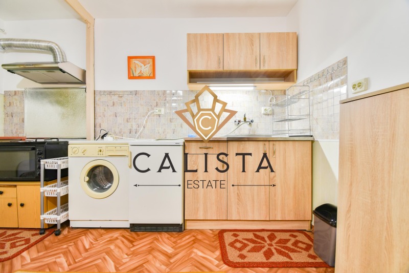 Дава под наем 2-СТАЕН, гр. София, Център