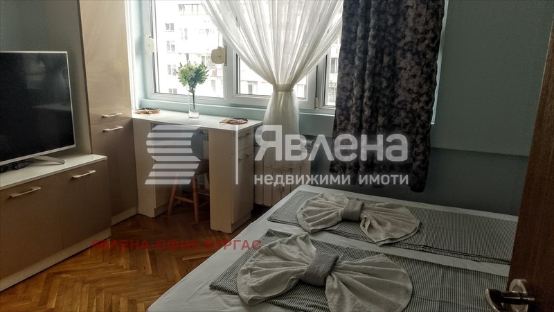Дава под наем 3-СТАЕН, гр. Бургас, Лазур