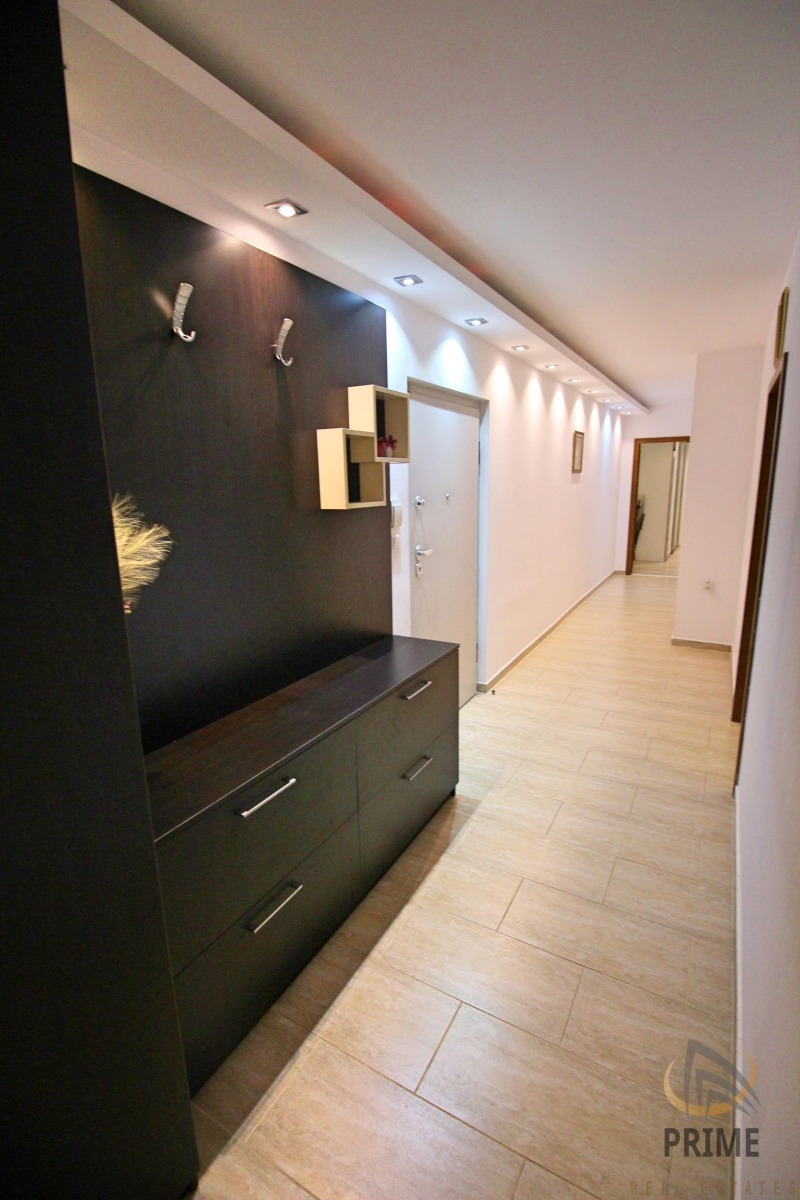 Дава под наем 3-СТАЕН, гр. Бургас, Лазур, снимка 6 - Апартаменти - 53021453