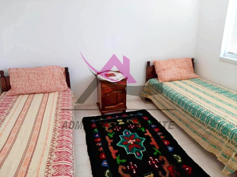 Дава под наем КЪЩА, с. Юнец, област Варна, снимка 6 - Къщи - 52410299