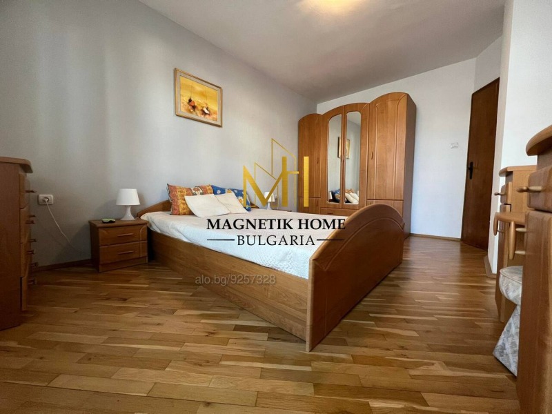 Zu vermieten  3+ Schlafzimmer Burgas , Zentar , 139 qm | 37225072 - Bild [8]