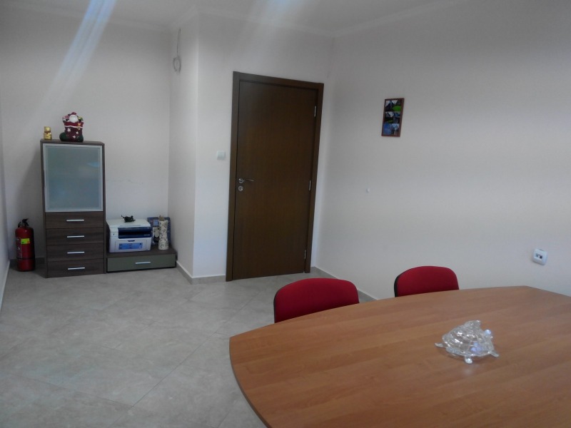 K pronájmu  Kancelář Sofia , Zona B-5-3 , 30 m2 | 68888036 - obraz [2]