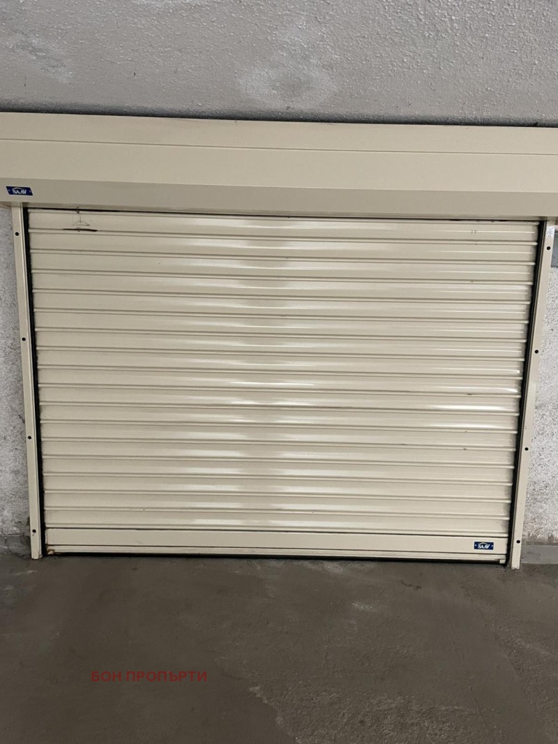 Дава под наем ГАРАЖ, ПАРКОМЯСТО, гр. София, Лагера, снимка 2 - Гаражи и паркоместа - 53099702