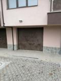 Под наем ГАРАЖ, ПАРКОМЯСТО, град Пазарджик, Промишлена зона • 90 € / 176.02 лв. • 69868207 1