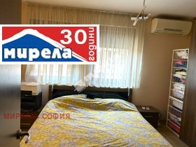 2 bedroom Reduta, Sofia 5