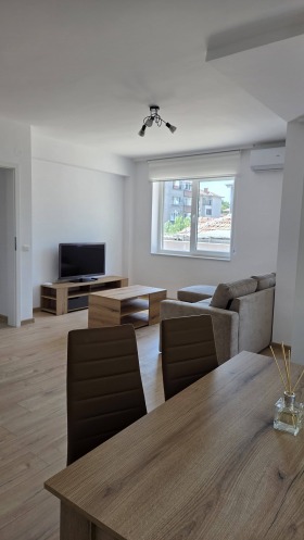 ���� ��� ���� 3-����� | Imot.bg � ����� ������ 12