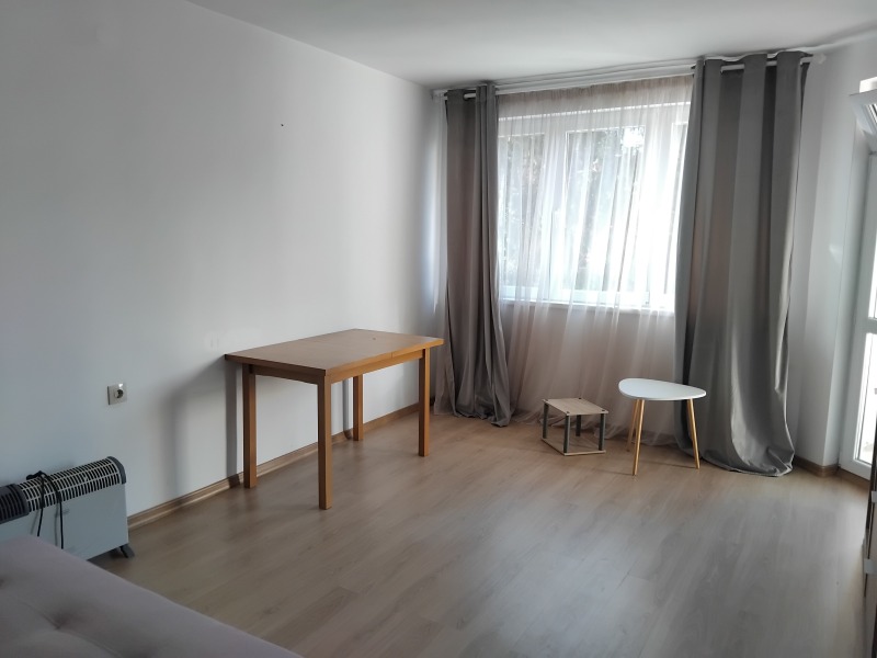 De inchiriat  Studio Ruse , Șiroc țentâr , 40 mp | 87755518 - imagine [14]