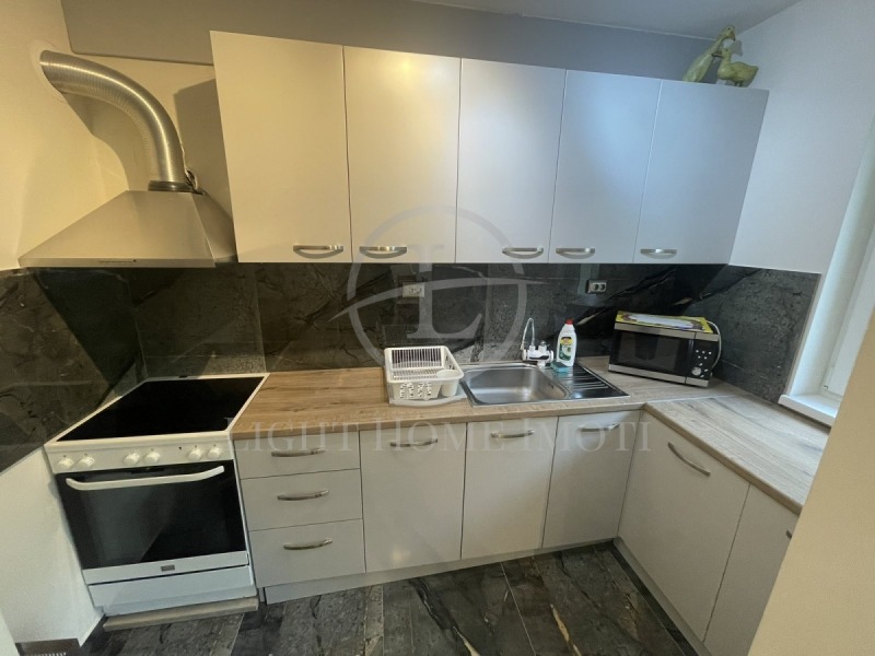 Te huur  2 slaapkamers Plovdiv , Mladezjki Chalm , 100 m² | 53845129 - afbeelding [6]