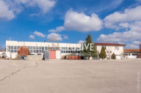 Industrial building Manastir, region Varna 2