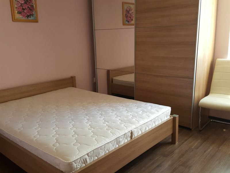 Te huur  Kamer Sofia , Serdika , 30 m² | 60805330 - afbeelding [4]
