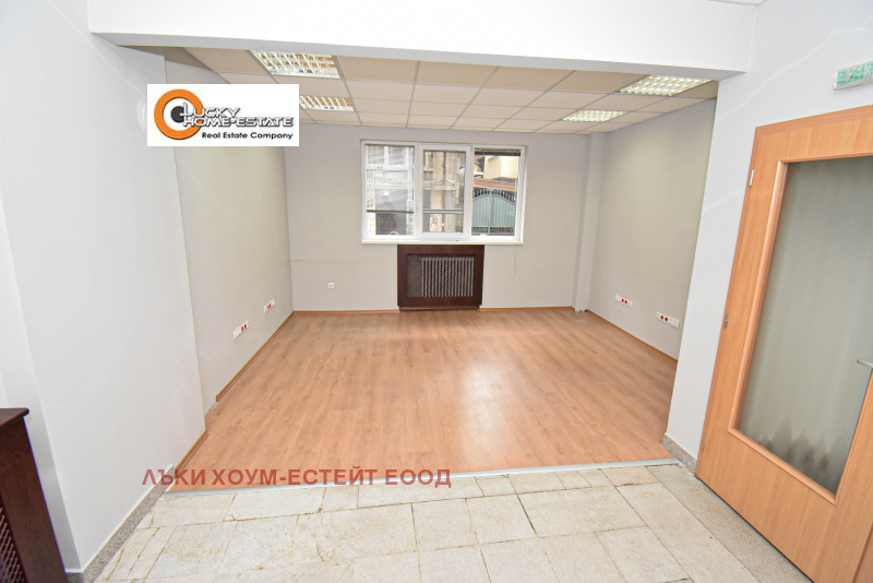 A louer  Bureau Sofia , Tsentar , 78 m² | 30715976 - image [5]