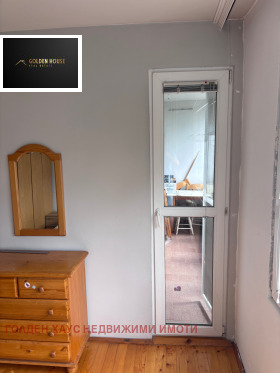 ���� ��� ���� 3-����� | Imot.bg � ����� ������ 12